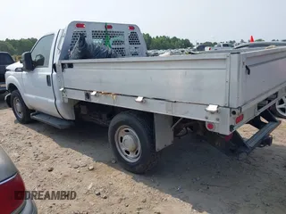 2015 Ford F-250 XL с VIN 1FDBF2A67FEC83574, выставлен на аукционе IAAI как лот 42420200 с пробегом Не указан миль и . История ставок и продаж доступна на DreamBid. Изображение 3.