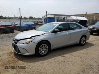 2015 Toyota Camry XLE z VIN 4T4BF1FK4FR475921, wystawiony jako Copart lot #59365605 z przebiegiem 160 271 mil mil oraz Czysty tytuł • Clean title. Historia ofert i sprzedaży dostępna na DreamBid. Obrazek 1.