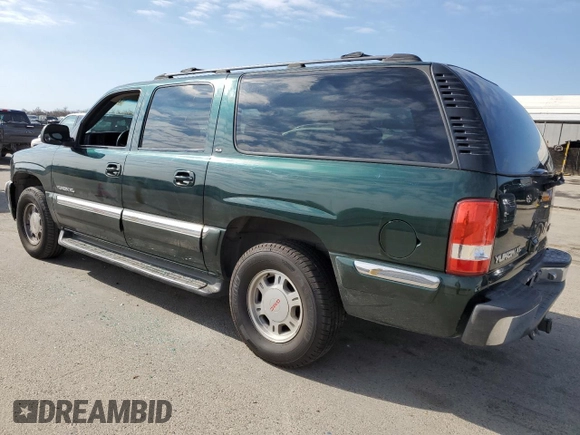 2001 GMC Yukon XL SLT with VIN 3GKEC16TX1G169562, listed as a Copart auction lot 44432025 with 208,032 mi miles and Salvage Title. Bid and sale history available at carsss.com. Image 2.