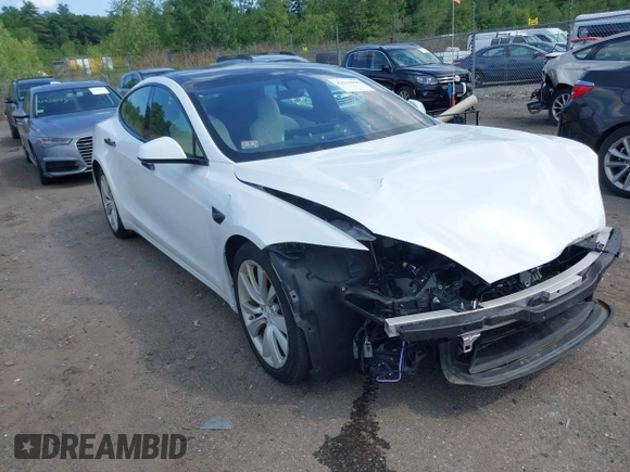2021 Tesla Model S Long Range with VIN 5YJSA1E57MF428512, listed as a IAAI auction lot 42511020 with 29,611 mi miles and . Bid and sale history available at DreamBid. Image 13.