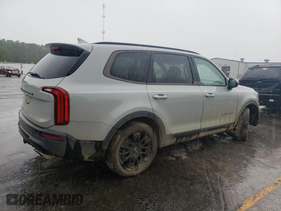 2022 Kia Telluride SX z VIN 5XYP5DHC7NG267823, wystawiony jako Copart lot #58433625 z przebiegiem 104 093 mil mil oraz Szkoda całkowita • Salvage title. Historia ofert i sprzedaży dostępna na DreamBid. Obrazek 3.