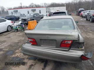 1998 Toyota Avalon XL with VIN 4T1BF18B7WU256930, listed as a IAAI auction lot 41297552 with 210,745 mi miles and . Bid and sale history available at DreamBid. Image 17.
