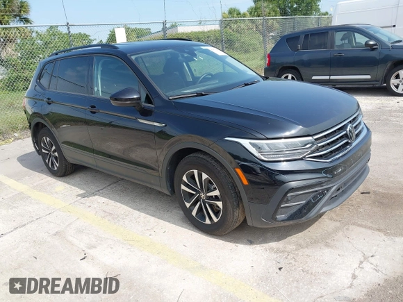 2024 Volkswagen Tiguan S with VIN 3VVRB7AX4RM201384, listed as a IAAI auction lot 42401212 with 11,986 mi miles and . Bid and sale history available at DreamBid. Image 1.