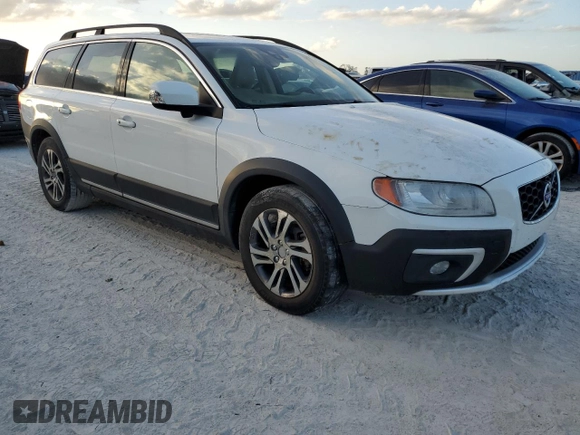 2015 Volvo XC70 T5 Drive-E Premier with VIN YV440MBK0F1230340, listed as a Copart auction lot 76569484 with Not Provided miles and Non Repairable. Bid and sale history available at DreamBid. Image 4.