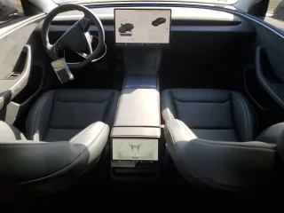 2025 Tesla Model 3 Long Range с VIN 5YJ3E1EB5SF941172, выставлен на аукционе Copart как лот 58968915 с пробегом 2 591 миль миль и Списание • Salvage title. История ставок и продаж доступна на DreamBid. Изображение 8.