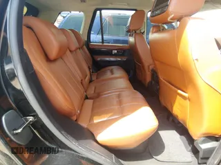 2011 Land Rover Range Rover Sport HSE Lux with VIN SALSK2D43BA270177, listed as a Copart auction lot 53982445 with 109,972 mi miles and Clean Title. Bid and sale history available at DreamBid. Image 6.