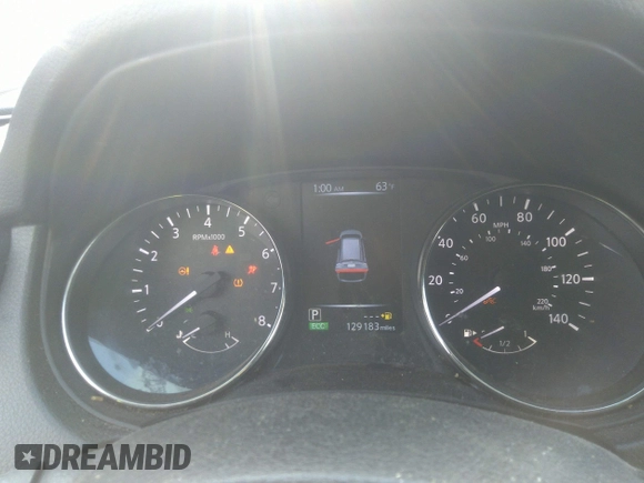 2017 Nissan Rogue SV with VIN KNMAT2MV7HP606962, listed as a IAAI auction lot 40924941 with 129,183 mi miles. Bid and sale history available at carsss.com. Image 7.