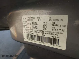 2005 Dodge Ram 1500 SLT with VIN 1D7HA18N75S198261, listed as a IAAI auction lot 41384415 with 257,516 mi miles. Bid and sale history available at carsss.com. Image 9.
