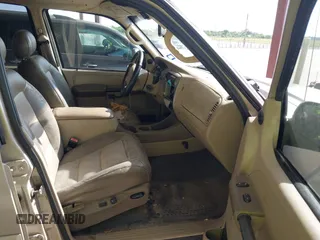2005 Ford Explorer Sport Trac XLS with VIN 1FMZU67K65UA53643, listed as a IAAI auction lot 42467148 with 219,931 mi miles and . Bid and sale history available at DreamBid. Image 5.