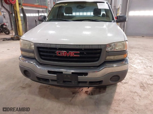 2005 GMC Sierra 1500 Work Truck with VIN 1GTEC14XX5Z120398, listed as a IAAI auction lot 41889905 with NaN miles. Bid and sale history available at carsss.com. Image 16.