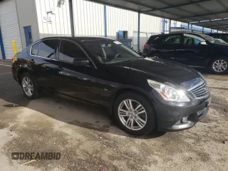 2015 Infiniti Q40 with VIN JN1CV6AR7FM524071, listed as a Copart auction lot 82866294 with 102,447 mi miles and Salvage Title. Bid and sale history available at carsss.com. Image 4.