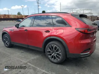 2025 Mazda CX-70 Premium Plus z VIN JM3KJEHA1S1100600, wystawiony jako Copart lot #71751234 z przebiegiem 2836 mil mil oraz Szkody całkowita. Historia ofert i sprzedaży dostępna na DreamBid. Obrazek 2.