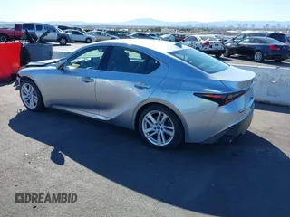 2021 Lexus IS 300 с VIN JTHAA1D23M5112706, выставлен на аукционе IAAI как лот 41815351 с пробегом 33 680 миль миль и . История ставок и продаж доступна на DreamBid. Изображение 3.