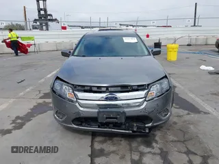 2012 Ford Fusion SEL z VIN 3FAHP0JA1CR144687, wystawiony jako IAAI lot #42317054 z przebiegiem 173 134 mil mil oraz . Historia ofert i sprzedaży dostępna na DreamBid. Obrazek 13.