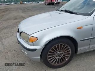 2003 BMW 3 Series 330xi z VIN WBAEW53453PG22315, wystawiony jako IAAI lot #42435069 z przebiegiem Nie podano mil oraz . Historia ofert i sprzedaży dostępna na DreamBid. Obrazek 6.