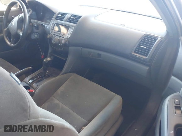 2006 Honda Accord LX z VIN 1HGCM66356A065744, wystawiony jako IAAI lot #42697155 z przebiegiem 153 598 mil mil oraz . Historia ofert i sprzedaży dostępna na DreamBid. Obrazek 5.