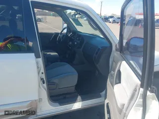 2001 Mitsubishi Montero XLS with VIN JA4MW31R61J026025, listed as a IAAI auction lot 40662178 with 166,196 mi miles. Bid and sale history available at carsss.com. Image 5.
