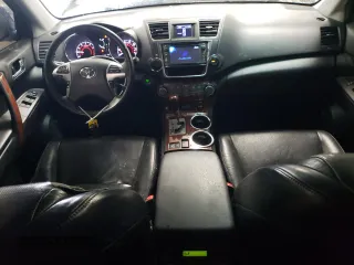 2013 Toyota Highlander Limited with VIN 5TDDK3EH9DS235429, listed as a Copart auction lot 50582125 with 144,855 mi miles and Salvage title. Bid and sale history available at DreamBid. Image 8.