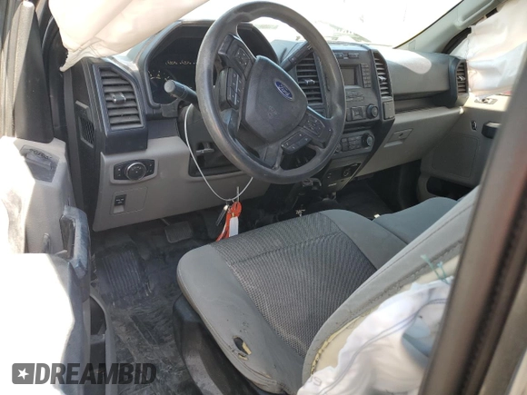 2016 Ford F-150 XL с VIN 1FTMF1EP4GKF40543, выставлен на аукционе Copart как лот 52548805 с пробегом 75 867 миль миль и Списание • Salvage title. История ставок и продаж доступна на DreamBid. Изображение 8.