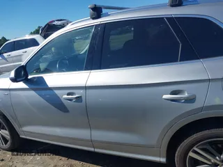 2020 Audi Q5 Premium Plus with VIN WA1E2AFY5L2067280, listed as a IAAI auction lot 42502484 with 62,583 mi miles and . Bid and sale history available at DreamBid. Image 15.