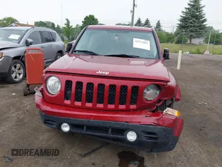2012 Jeep Patriot Latitude with VIN 1C4NJRFB6CD524928, listed as a IAAI auction lot 42513085 with 96,007 mi miles and . Bid and sale history available at DreamBid. Image 12.