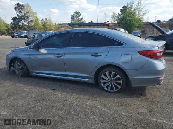 2015 Hyundai Sonata Limited with VIN 5NPE34AF6FH134837, listed as a Copart auction lot 52138205 with Not Provided miles and Clean Title. Bid and sale history available at carsss.com. Image 2.