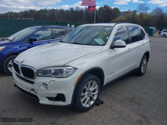 2016 BMW X5 xDrive35i with VIN 5UXKR0C59G0S93024, listed as a IAAI auction lot 42059465 with 121,334 mi miles. Bid and sale history available at carsss.com. Image 19.