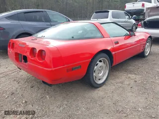 1994 Chevrolet Corvette with VIN 1G1YY22P0R5119743, listed as a IAAI auction lot 41867833 with 85,464 mi miles. Bid and sale history available at carsss.com. Image 4.