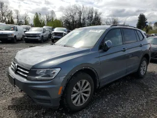 2018 Volkswagen Tiguan S z VIN 3VV0B7AX4JM092065, wystawiony jako Copart lot #52438715 z przebiegiem 61 237 mil mil oraz Szkoda całkowita • Salvage title. Historia ofert i sprzedaży dostępna na DreamBid. Obrazek 1.