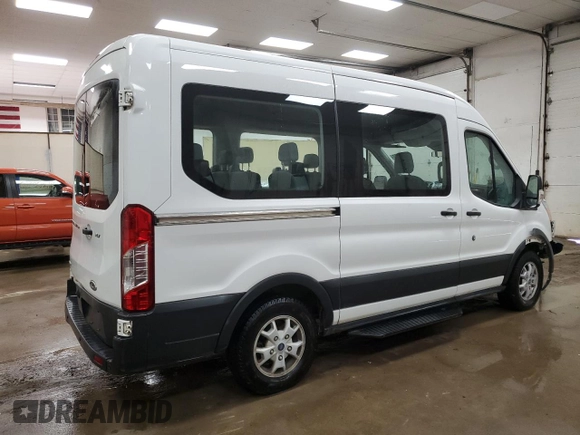 2016 Ford Transit with VIN 1FMZK1CG5GKA40844, listed as a Copart auction lot 62192894 with 137,504 mi miles and Clean Title. Bid and sale history available at DreamBid. Image 3.