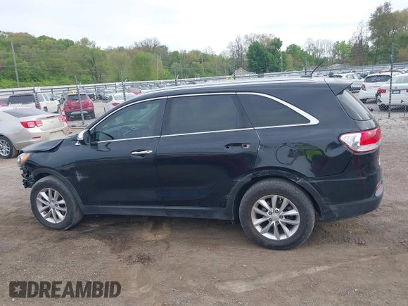 2018 Kia Sorento LX with VIN 5XYPG4A51JG352947, listed as a IAAI auction lot 42201063 with 111,431 mi miles and . Bid and sale history available at DreamBid. Image 15.