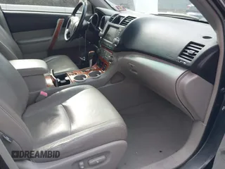 2010 Toyota Highlander Limited with VIN JTEDK3EH2A2156022, listed as a IAAI auction lot 41683741 with 165,099 mi miles and . Bid and sale history available at DreamBid. Image 5.
