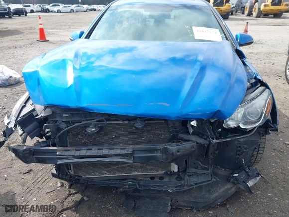 2019 Hyundai Sonata Sport with VIN 5NPE34AF2KH735382, listed as a IAAI auction lot 41815754 with 136,432 mi miles. Bid and sale history available at carsss.com. Image 13.