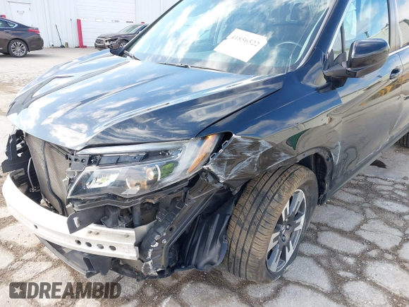 2019 Honda Ridgeline RTL z VIN 5FPYK3F50KB000027, wystawiony jako IAAI lot #41856522 z przebiegiem 98 590 mil mil oraz . Historia ofert i sprzedaży dostępna na DreamBid. Obrazek 6.