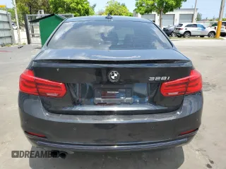 2016 BMW 3 Series 328i z VIN WBA8E9G52GNT81550, wystawiony jako Copart lot #57783965 z przebiegiem 83 117 mil mil oraz Szkoda całkowita • Salvage title. Historia ofert i sprzedaży dostępna na DreamBid. Obrazek 6.