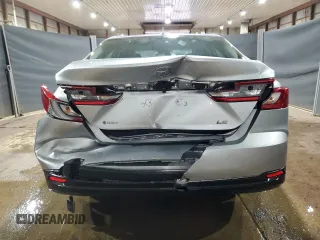 2025 Toyota Camry LE z VIN 4T1DAACKXSU004632, wystawiony jako Copart lot #57882405 z przebiegiem 20 824 mil mil oraz Szkoda całkowita • Salvage title. Historia ofert i sprzedaży dostępna na DreamBid. Obrazek 6.