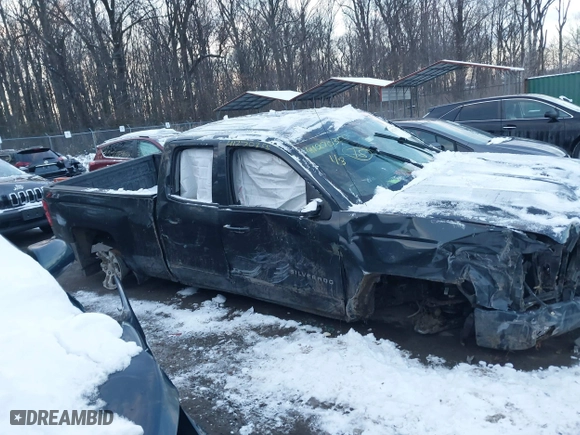 2018 Chevrolet Silverado 1500 LT with VIN 1GCVKREH6JZ162926, listed as a IAAI auction lot 41270355 with 1 mi miles. Bid and sale history available at carsss.com. Image 12.