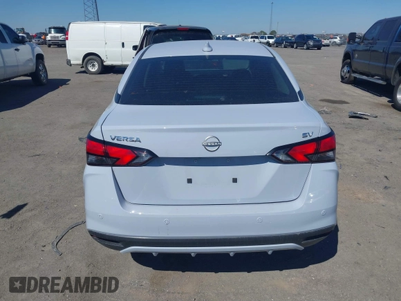2024 Nissan Versa SV z VIN 3N1CN8EV4RL904065, wystawiony jako IAAI lot #41793991 z przebiegiem 2 742 mil mil oraz . Historia ofert i sprzedaży dostępna na DreamBid. Obrazek 17.