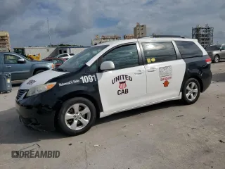 2014 Toyota Sienna LE AAS with VIN 5TDKK3DCXES454947, listed as a Copart auction lot 60716485 with 267,859 mi miles and Salvage title. Bid and sale history available at DreamBid. Image 1.