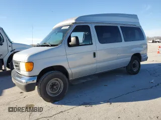 2007 Ford Econoline Passenger XL with VIN 1FBNE31L37DB32162, listed as a Copart auction lot 42173295 with 242,238 mi miles and Clean Title. Bid and sale history available at carsss.com. Image 1.