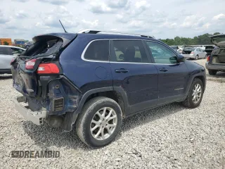 2016 Jeep Cherokee Altitude z VIN 1C4PJMCB8GW123004, wystawiony jako Copart lot #61931895 z przebiegiem 149 943 mil mil oraz Szkoda całkowita • Salvage title. Historia ofert i sprzedaży dostępna na DreamBid. Obrazek 3.