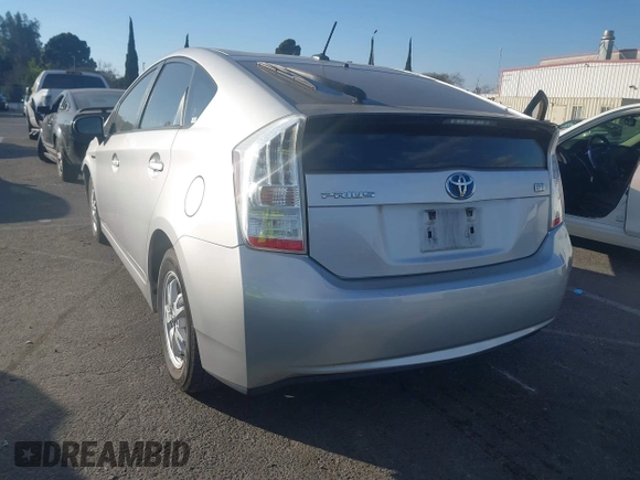 2010 Toyota Prius II with VIN JTDKN3DU2A0067810, listed as a IAAI auction lot 41367713 with 187,001 mi miles. Bid and sale history available at carsss.com. Image 3.