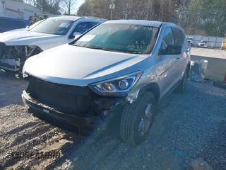 2017 Hyundai Santa Fe 2.4L z VIN 5XYZT3LB3HG398971, wystawiony jako IAAI lot #41844623 z przebiegiem 173 000 mil mil oraz . Historia ofert i sprzedaży dostępna na DreamBid. Obrazek 2.