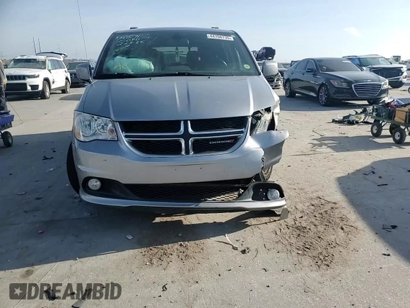 2018 Dodge Grand Caravan SXT with VIN 2C4RDGCG3JR300782, listed as a Copart auction lot 44766735 with 117,927 mi miles and Salvage Title. Bid and sale history available at DreamBid. Image 11.