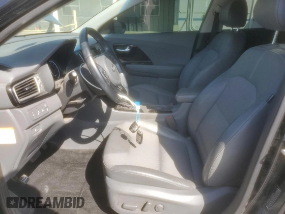 2018 Kia Niro EX with VIN KNDCC3LC3J5128152, listed as a Copart auction lot 50811475 with 177,484 mi miles and Clean Title. Bid and sale history available at carsss.com. Image 7.
