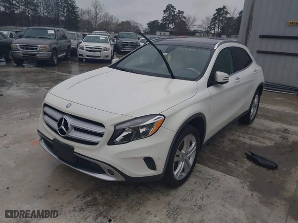 2016 Mercedes-Benz GLA with VIN WDCTG4GB4GJ189399, listed as a IAAI auction lot 41518877 with 129,012 mi miles. Bid and sale history available at carsss.com. Image 2.