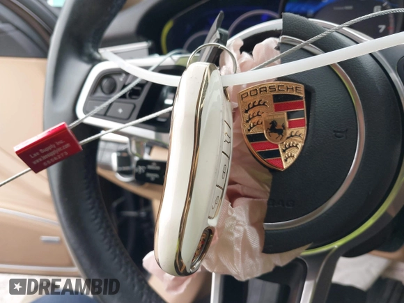 2019 Porsche Panamera with VIN WP0AA2A76KL100288, listed as a IAAI auction lot 41741039 with 76,834 mi miles and . Bid and sale history available at DreamBid. Image 11.