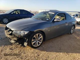 2012 BMW 3 Series 328i z VIN WBAKE3C51CE769310, wystawiony jako Copart lot #86133414 z przebiegiem 118 074 mil mil oraz Szkoda całkowita • Salvage title. Historia ofert i sprzedaży dostępna na DreamBid. Obrazek 1.