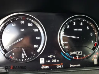 2022 BMW X1 xDrive28i with VIN WBXJG9C09N5V48303, listed as a Copart auction lot 60215072 with 1,643 mi miles. Bid and sale history available at carsss.com. Image 8.