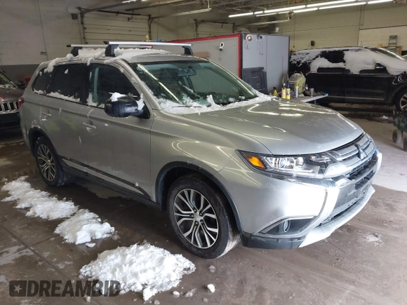 2018 Mitsubishi Outlander ES z VIN JA4AD2A30JZ011486, wystawiony jako IAAI lot #41247304 z przebiegiem 118 248 mil mil oraz . Historia ofert i sprzedaży dostępna na DreamBid. Obrazek 1.